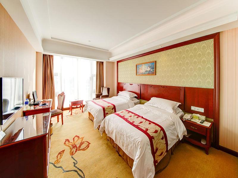 Vienna Hotel Shanghai Jiading New City Exterior photo